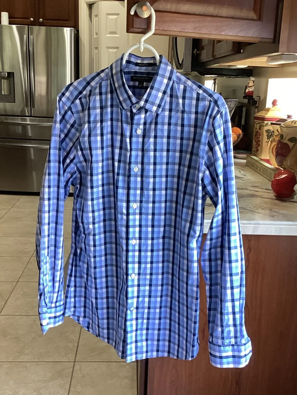 Banana Republic Blue Plaid Long-Sleeve Button-Down Shirt